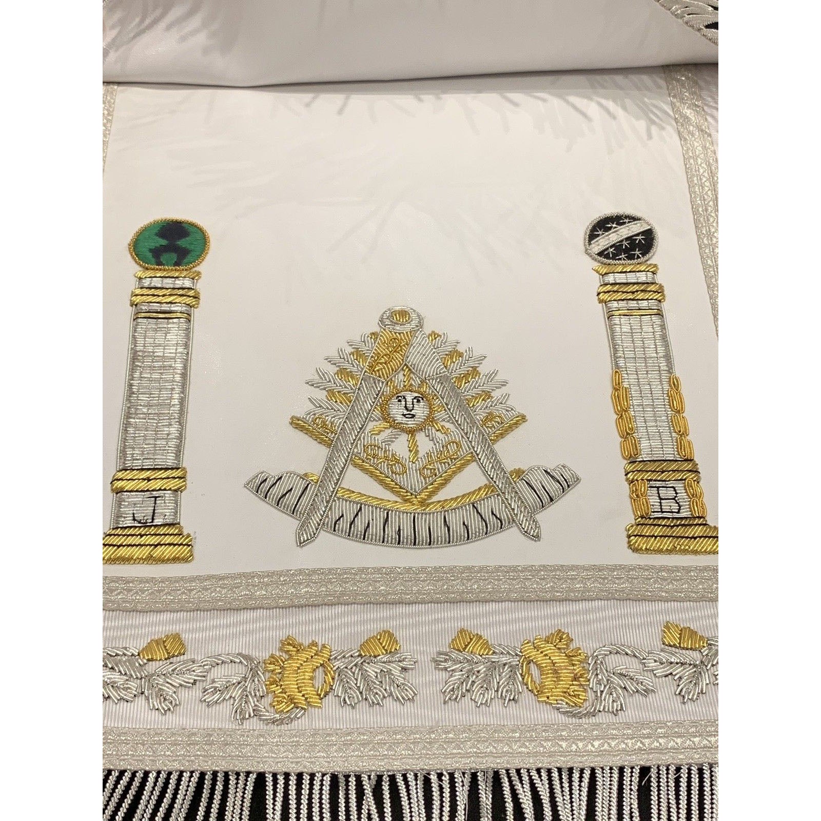 Past Master Embroidered Apron (Silver)