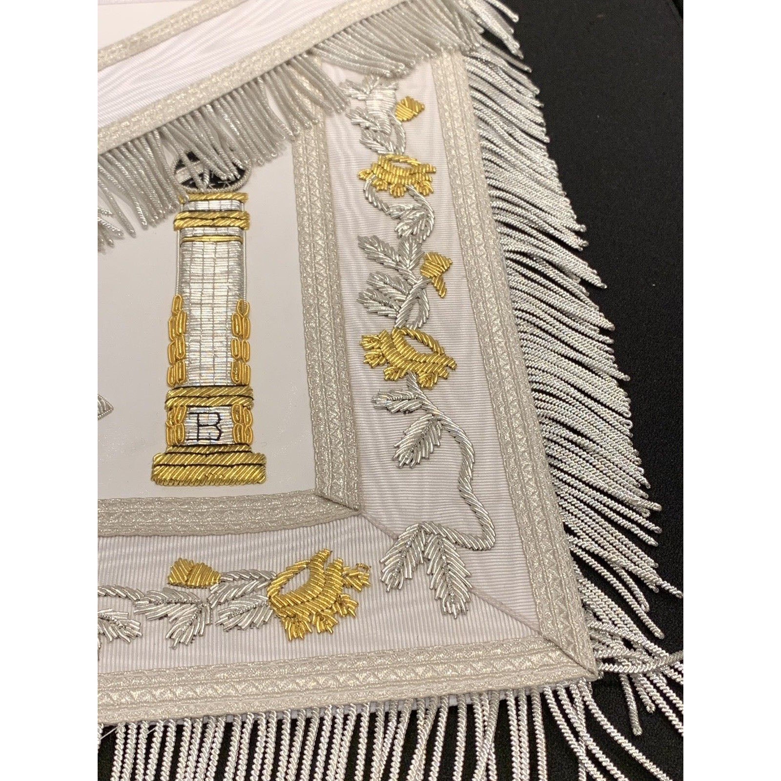 Past Master Embroidered Apron (Silver)