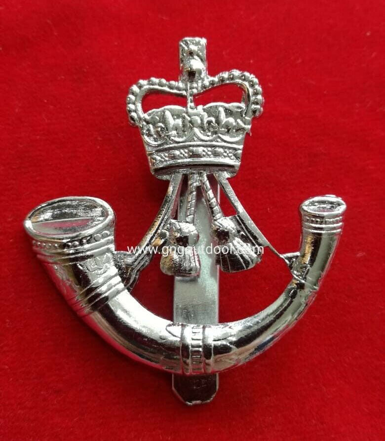 Rifles Beret Cap Badge British Military – Brass Base Metal