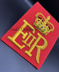 Her Majesty The Queen’s Cypher EIIR Gold Hand Embroidered Cypher Blazer Badge