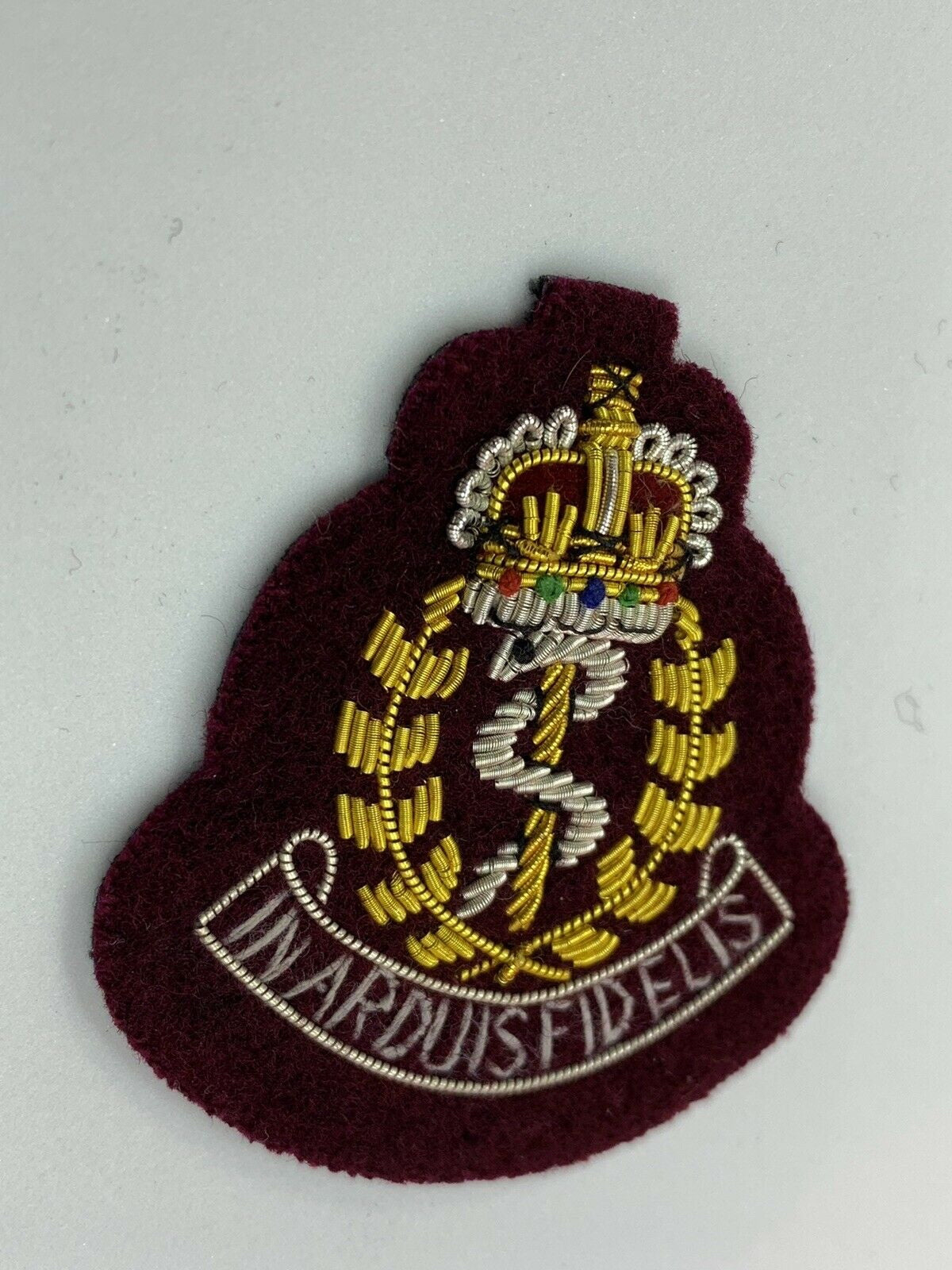 RAMC Officers Beret Badge Royal Army Medical Corps Bullion Wire Badge on Maroon
