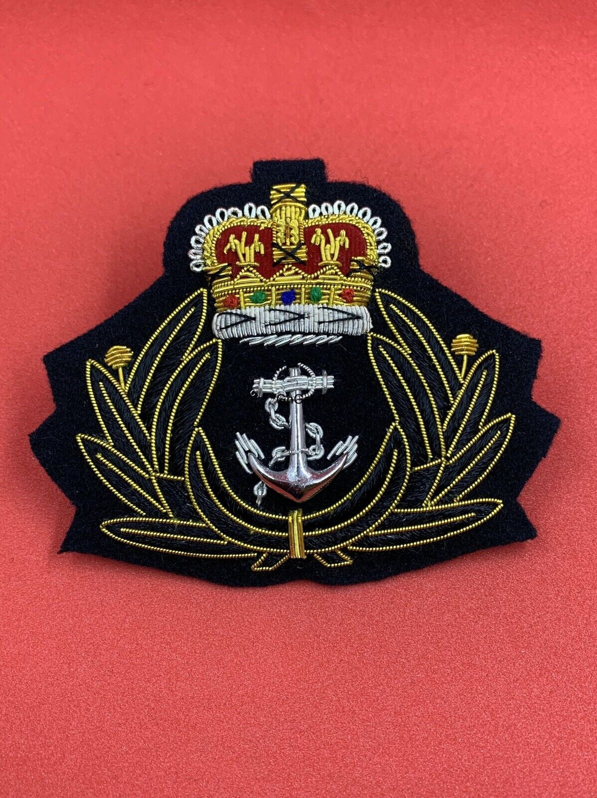 Royal Navy Chaplains Queen’s Crown Cap Badge Royal Navy Bullion Wire Hat Badge