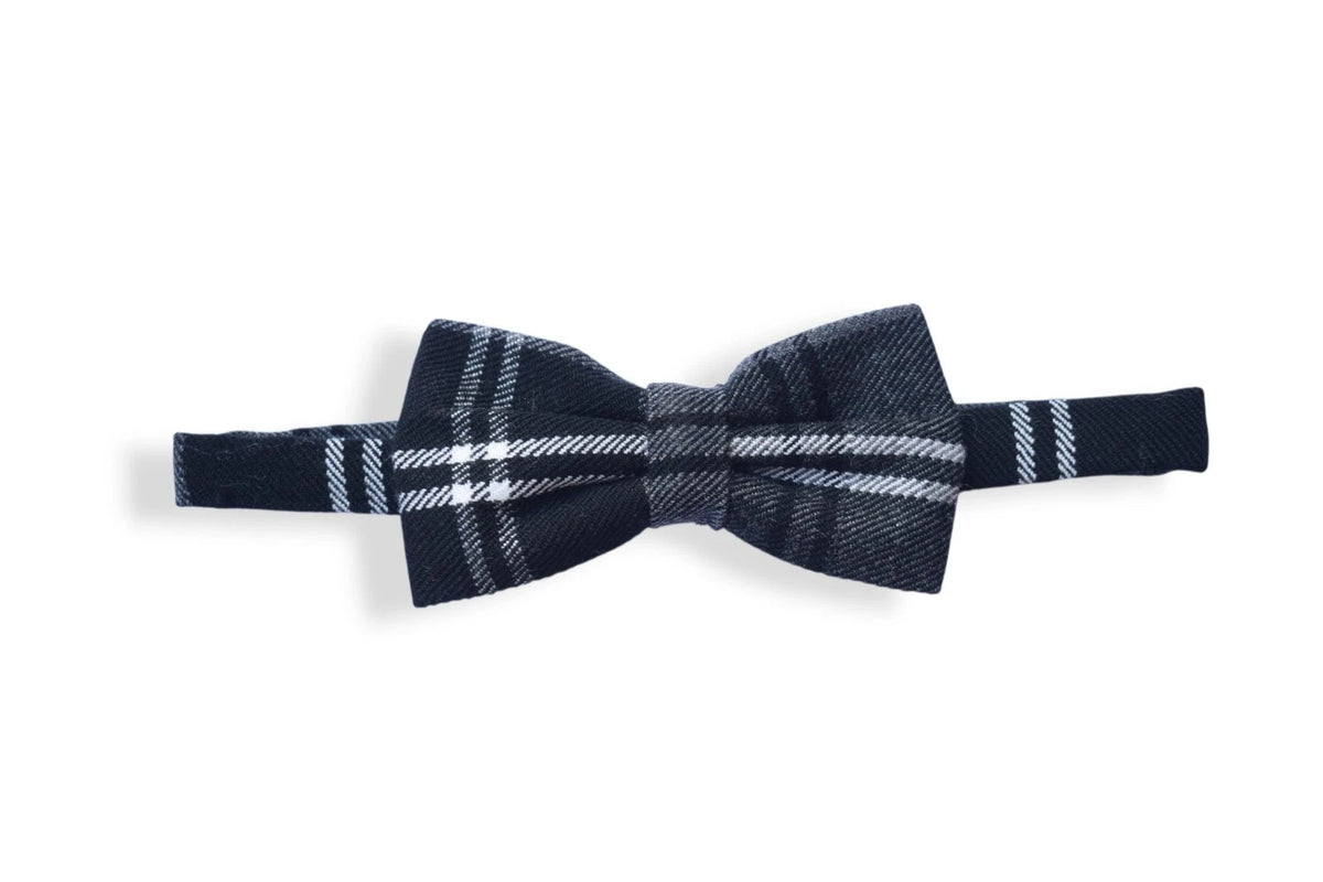 Men's Scottish Hamilton Grey Tartan Bow Tie for Weddings & Formal Occasions
